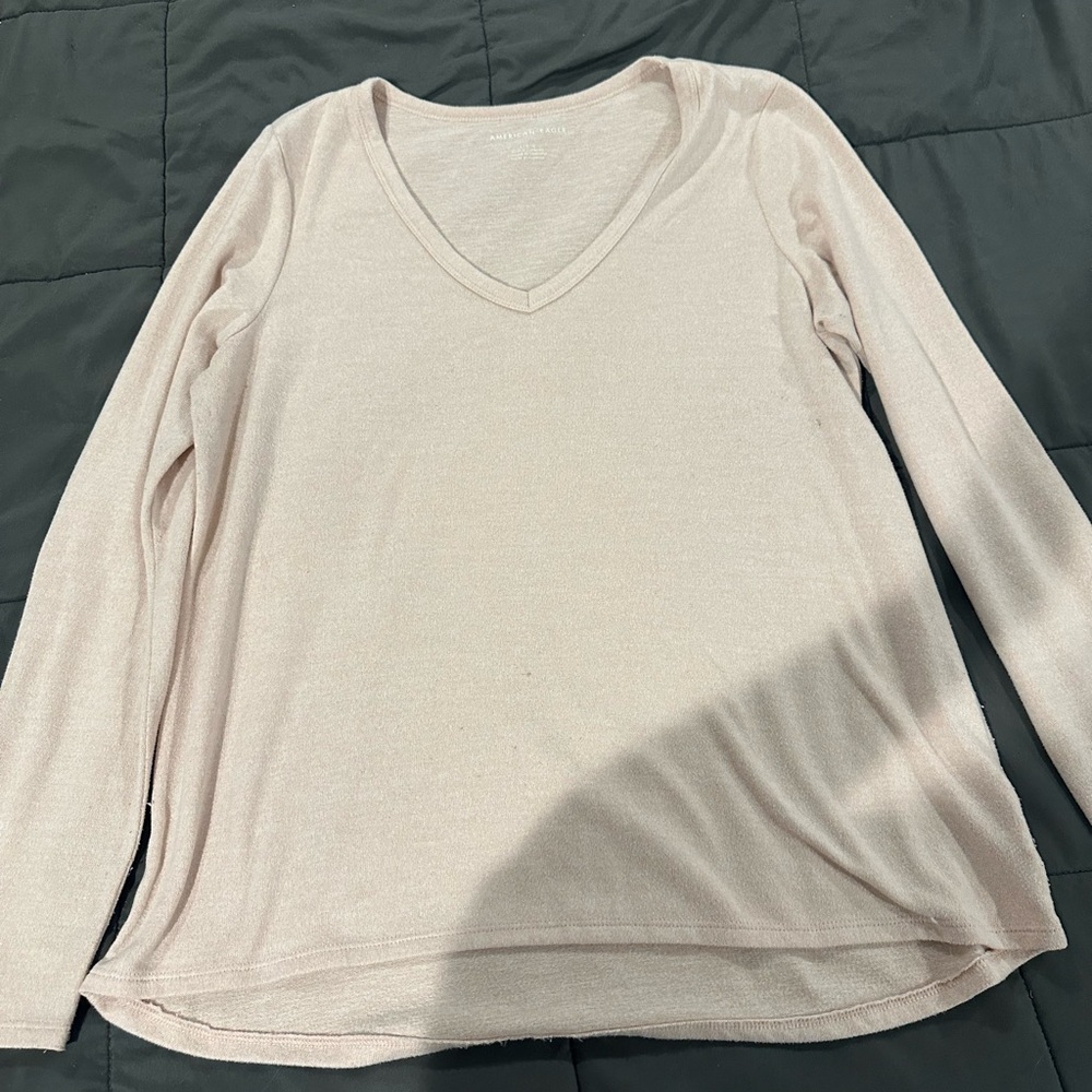American Eagle light pink long sleeve size large light sweater top